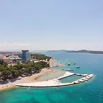 House Roca With Jacuzzi Holiday home Vodice